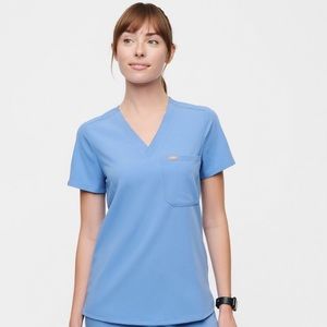 FIGS Catarina One Pocket Scrub Top Ceil Blue